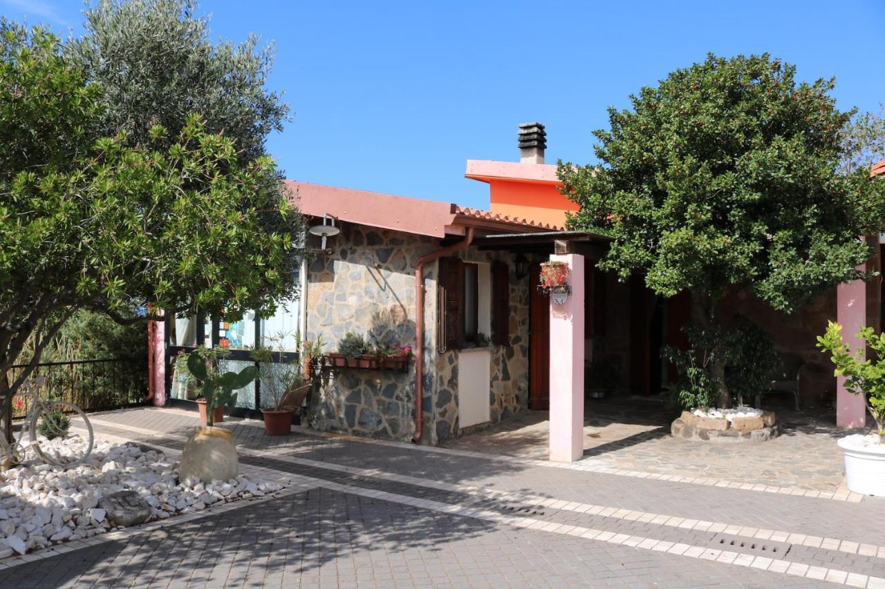 La Rosa Dei Venti Hotel Sennariolo Exterior photo